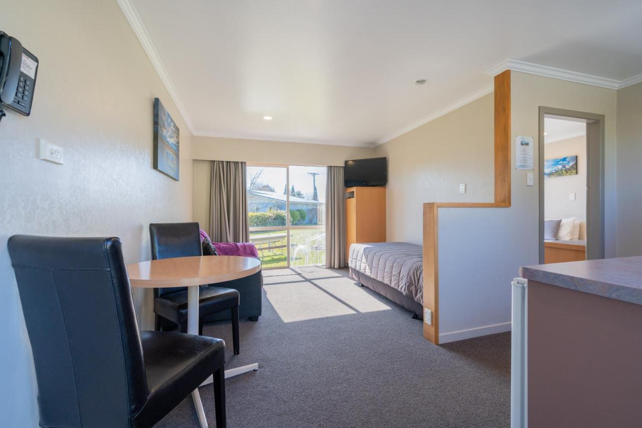 Te Anau Motel & Apartments Buitenkant foto