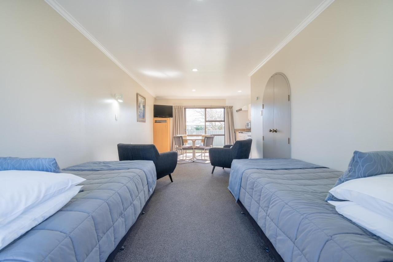 Te Anau Motel & Apartments Buitenkant foto